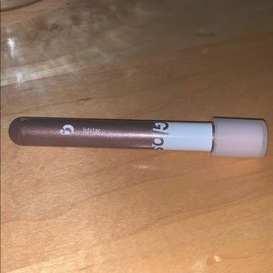 GLOSSIER FAWN LIDSTAR